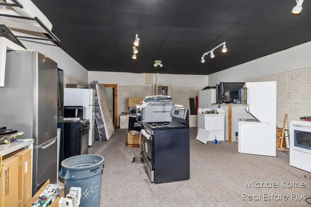 130 W State Street Hastings City MI 49058