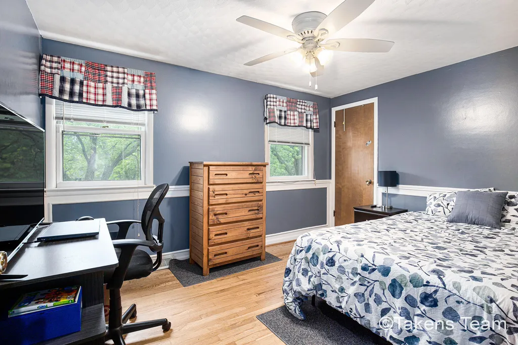 4223 Burton Street SE Kentwood City MI 49546