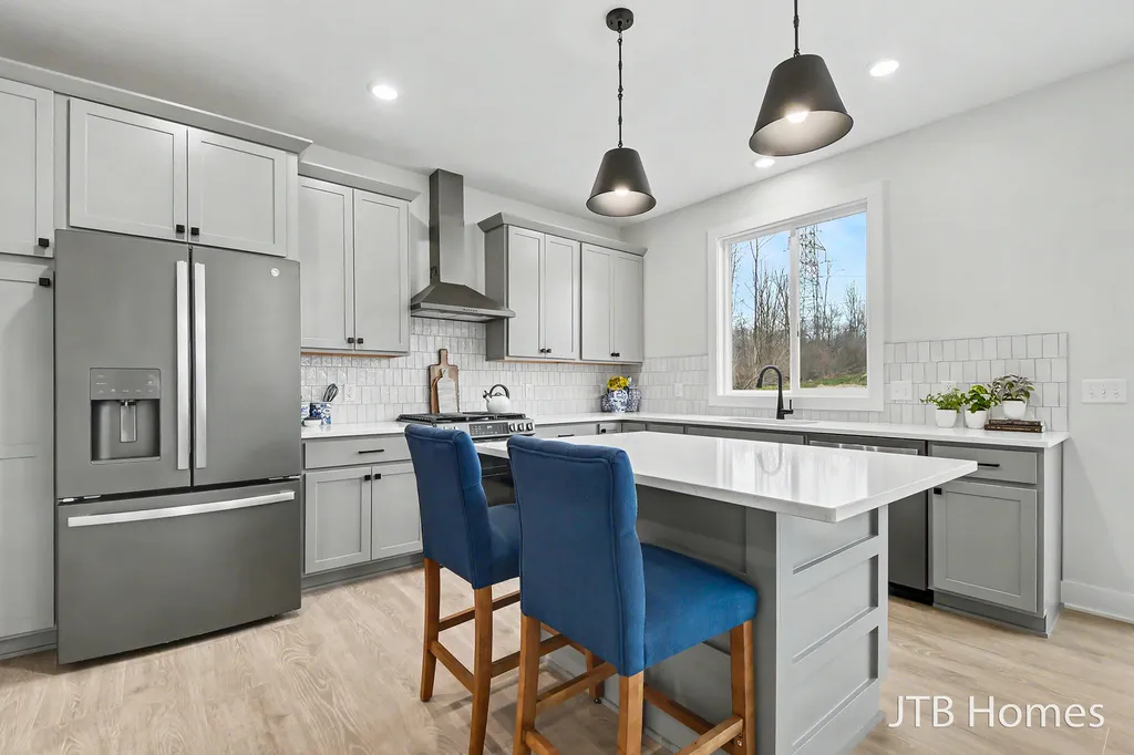 5911 Valley Point Drive SE Caledonia Township MI 49316
