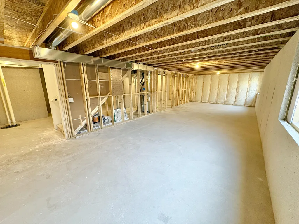 5911 Valley Point Drive SE Caledonia Township MI 49316