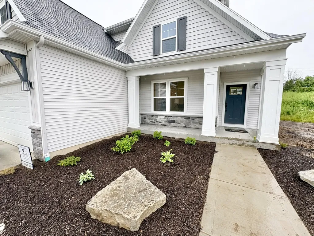 5911 Valley Point Drive SE Caledonia Township MI 49316