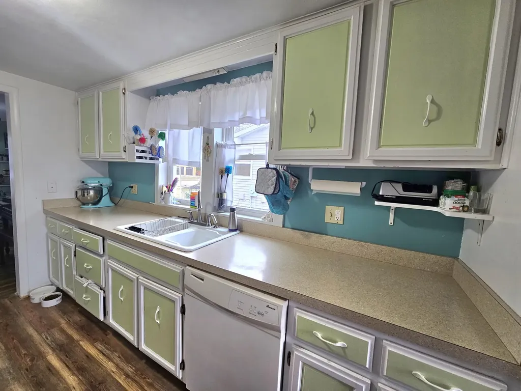 118 Caroline Street Portland City MI 48875