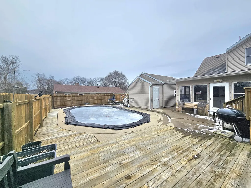 118 Caroline Street Portland City MI 48875
