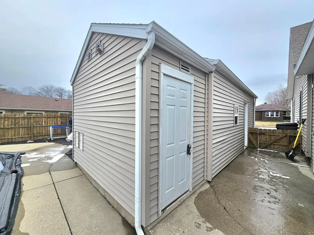 118 Caroline Street Portland City MI 48875