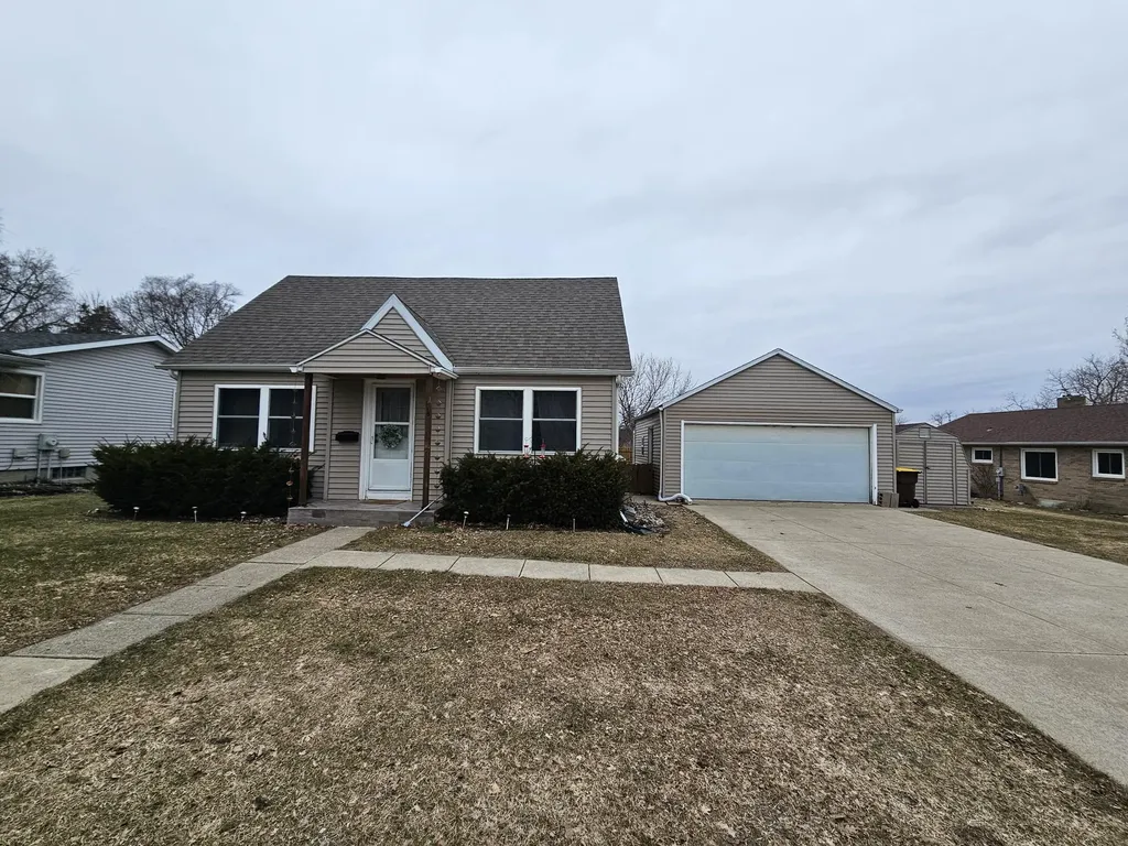 118 Caroline Street Portland City MI 48875
