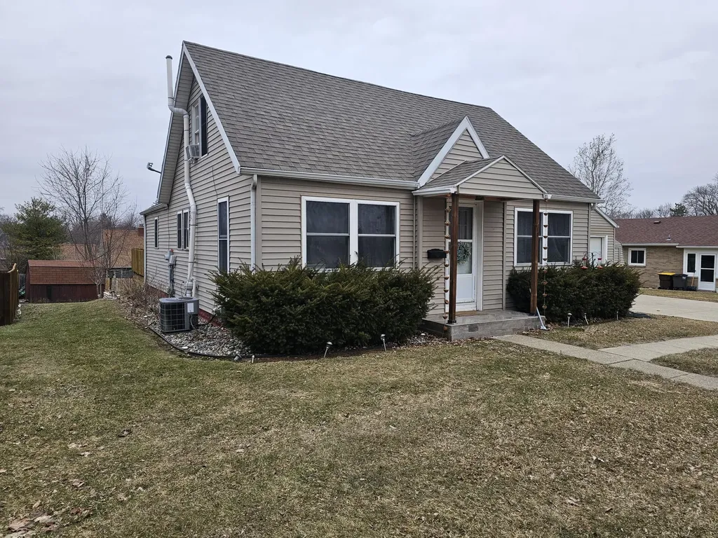 118 Caroline Street Portland City MI 48875