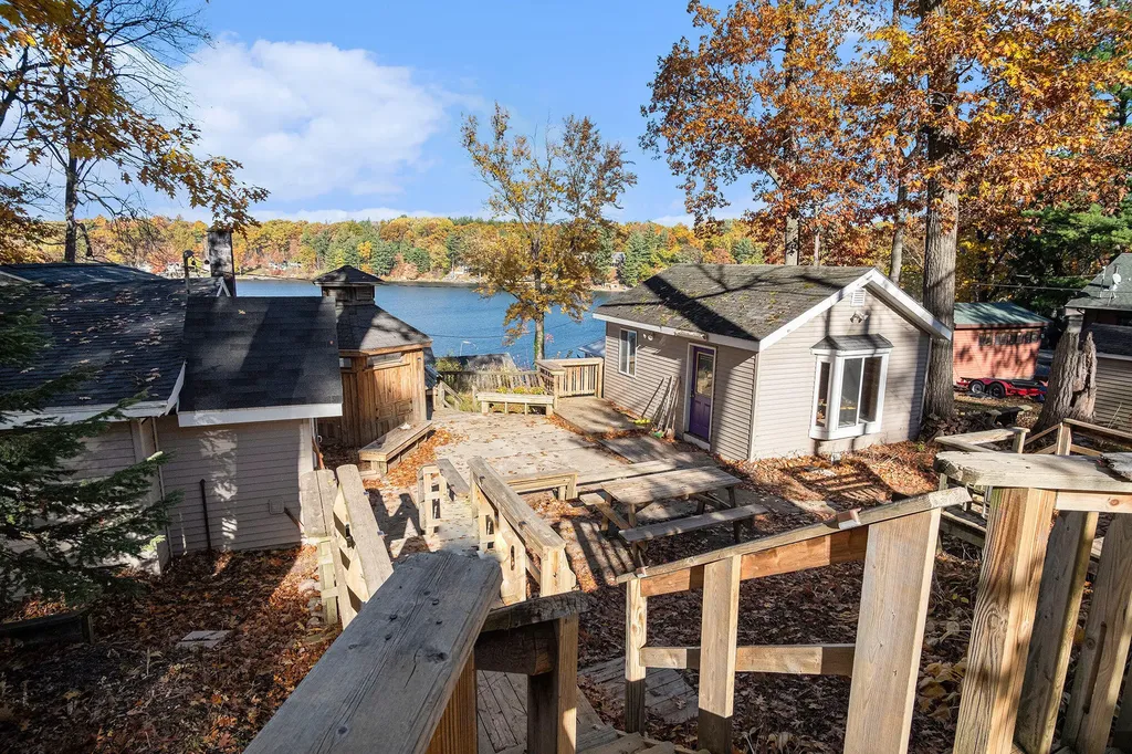 12341 Canter Drive Grattan Township MI 48809
