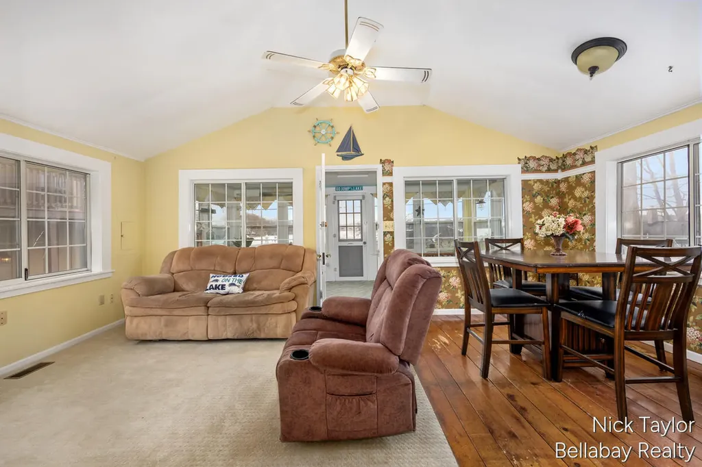 8198 Morrison Lake Gardens Boston Township MI 48881
