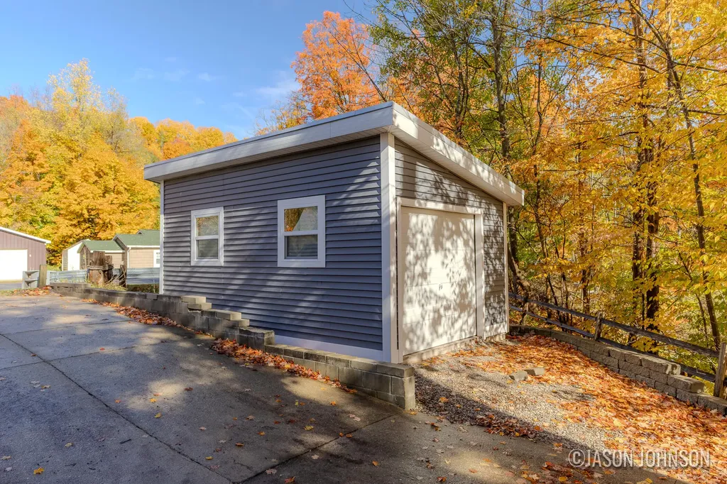 23941 Beers Road Manistee Township MI 49668
