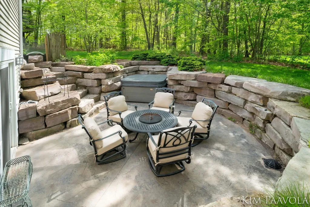 3099 Pickford Drive SE Cascade Charter Township MI 49301