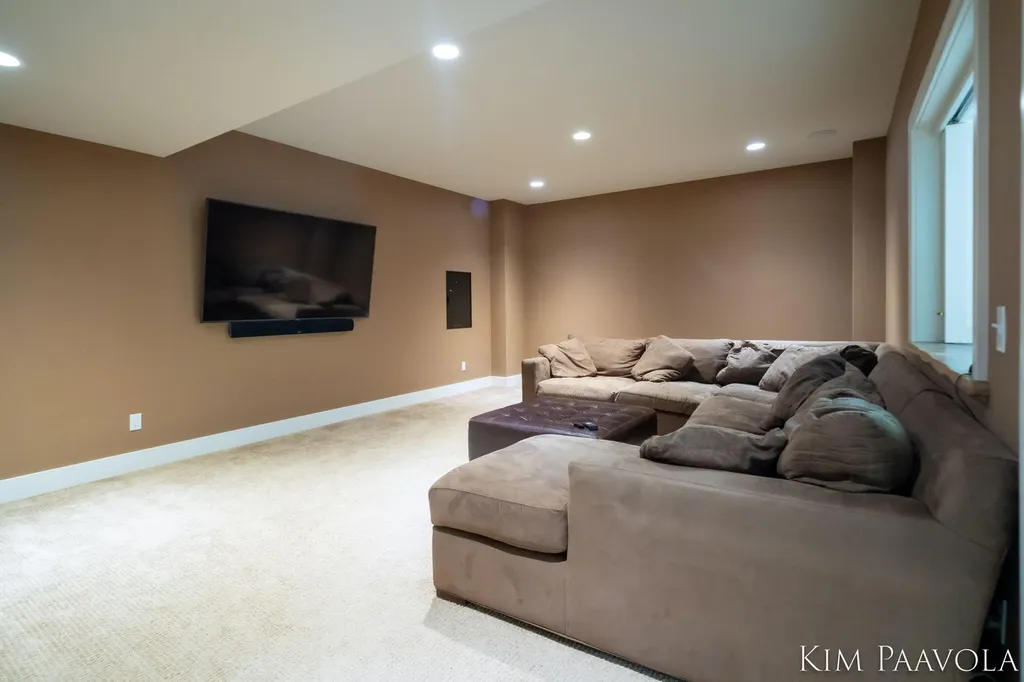 3099 Pickford Drive SE Cascade Charter Township MI 49301