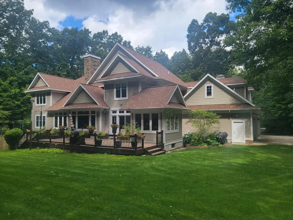 3099 Pickford Drive SE Cascade Charter Township MI 49301