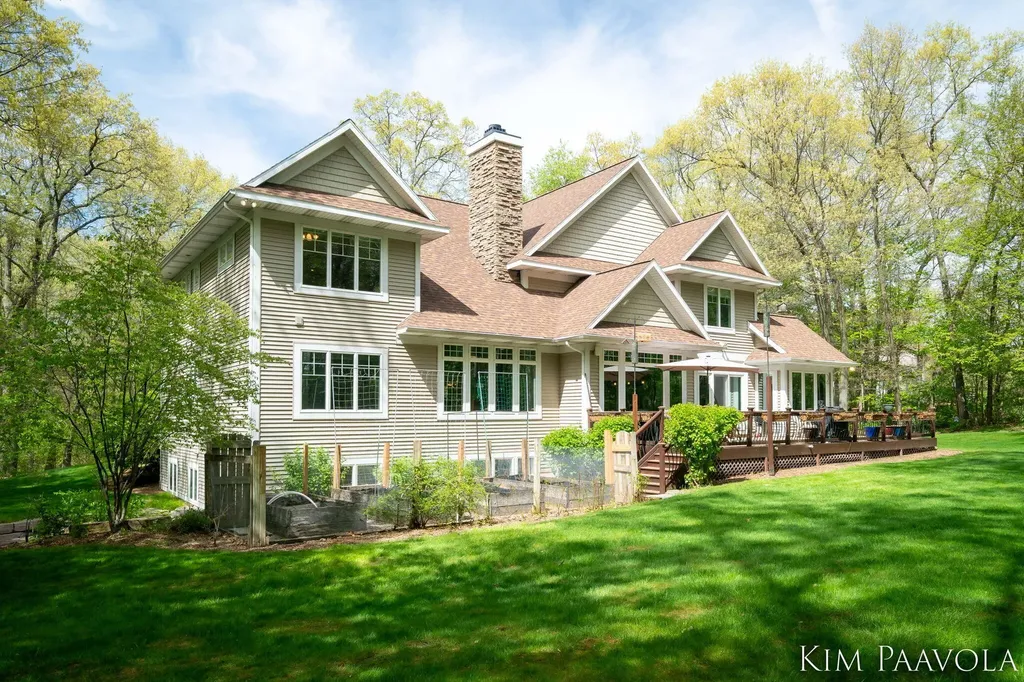 3099 Pickford Drive SE Cascade Charter Township MI 49301