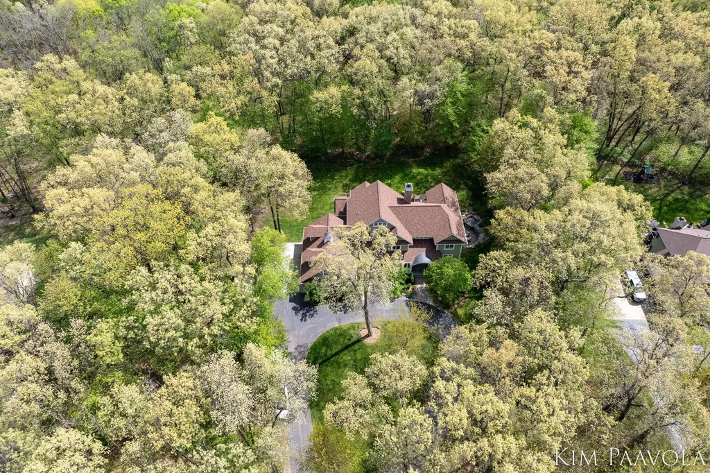 3099 Pickford Drive SE Cascade Charter Township MI 49301