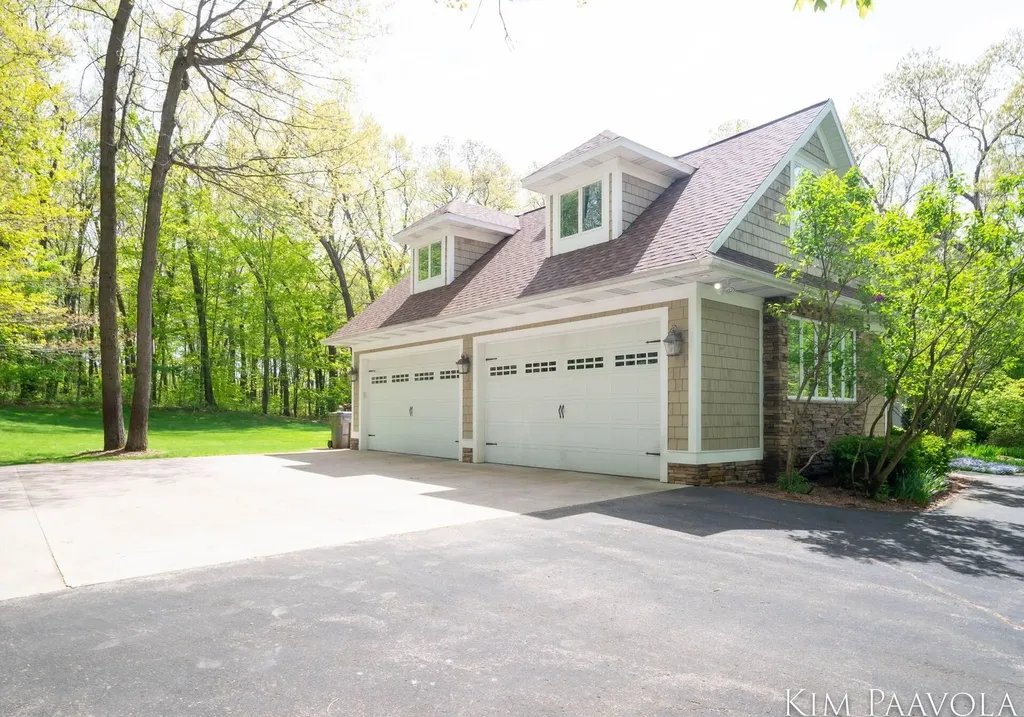 3099 Pickford Drive SE Cascade Charter Township MI 49301
