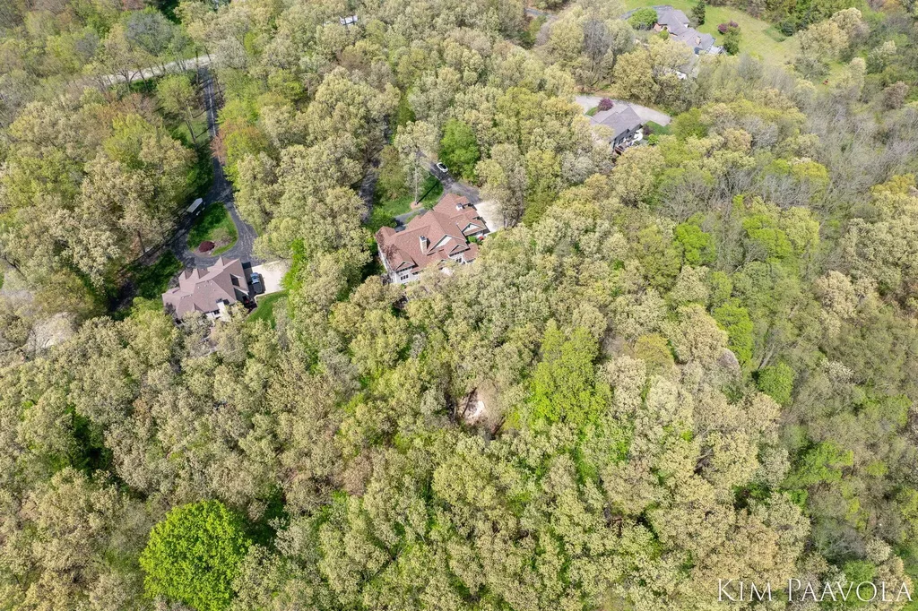 3099 Pickford Drive SE Cascade Charter Township MI 49301
