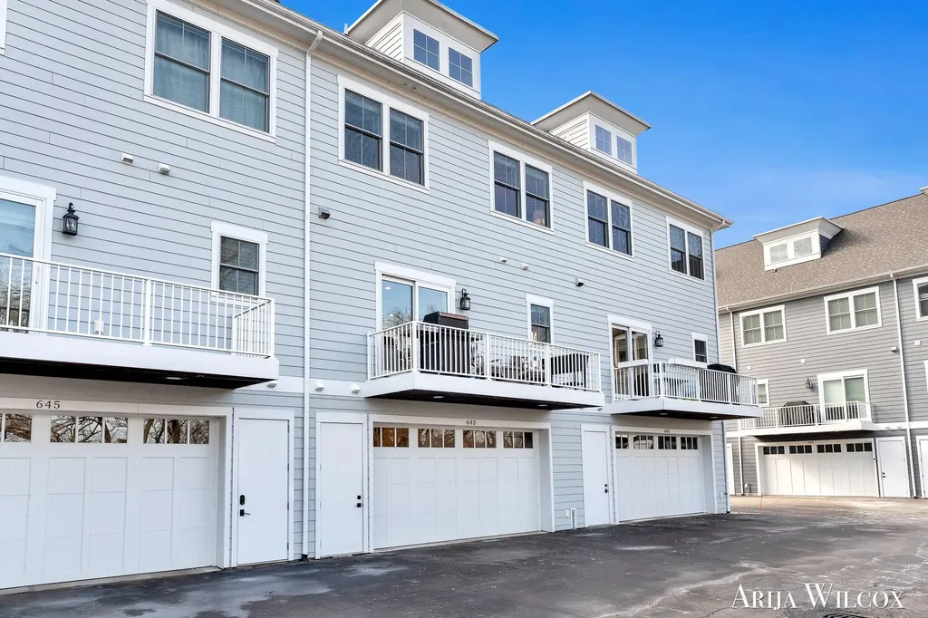 643 Greenslate Drive SE Ada Township MI 49301