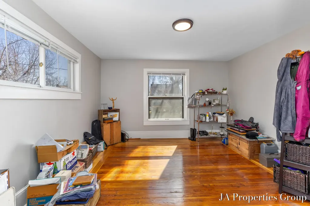 921 Fairmount Street SE Grand Rapids City MI 49506