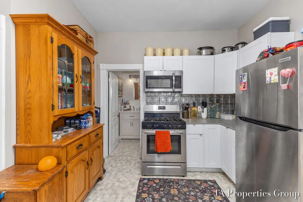 921 Fairmount Street SE Grand Rapids City MI 49506