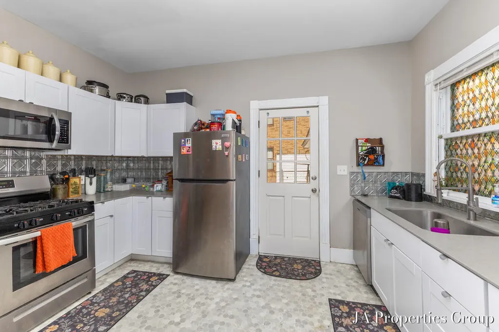 921 Fairmount Street SE Grand Rapids City MI 49506
