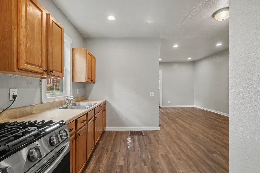 710 Baxter Street SE Grand Rapids City MI 49503