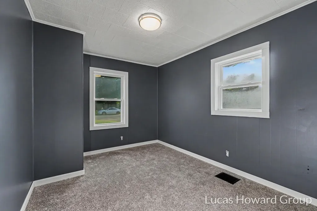 3426 Mulhearn Avenue Kalamazoo Charter Township MI 49048