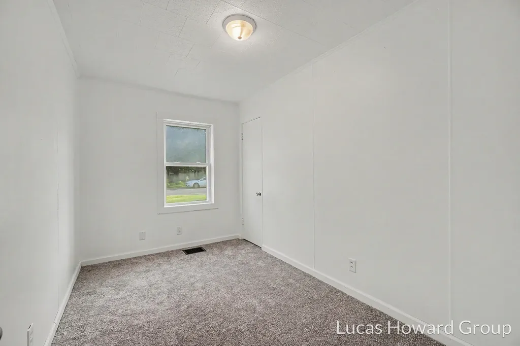 3426 Mulhearn Avenue Kalamazoo Charter Township MI 49048