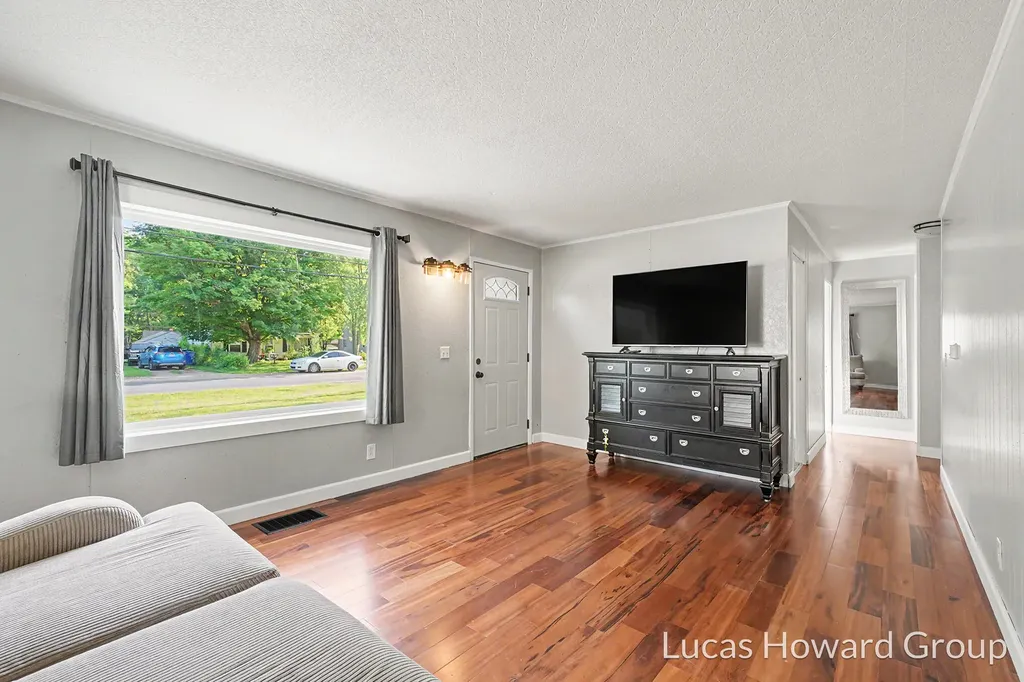 3426 Mulhearn Avenue Kalamazoo Charter Township MI 49048