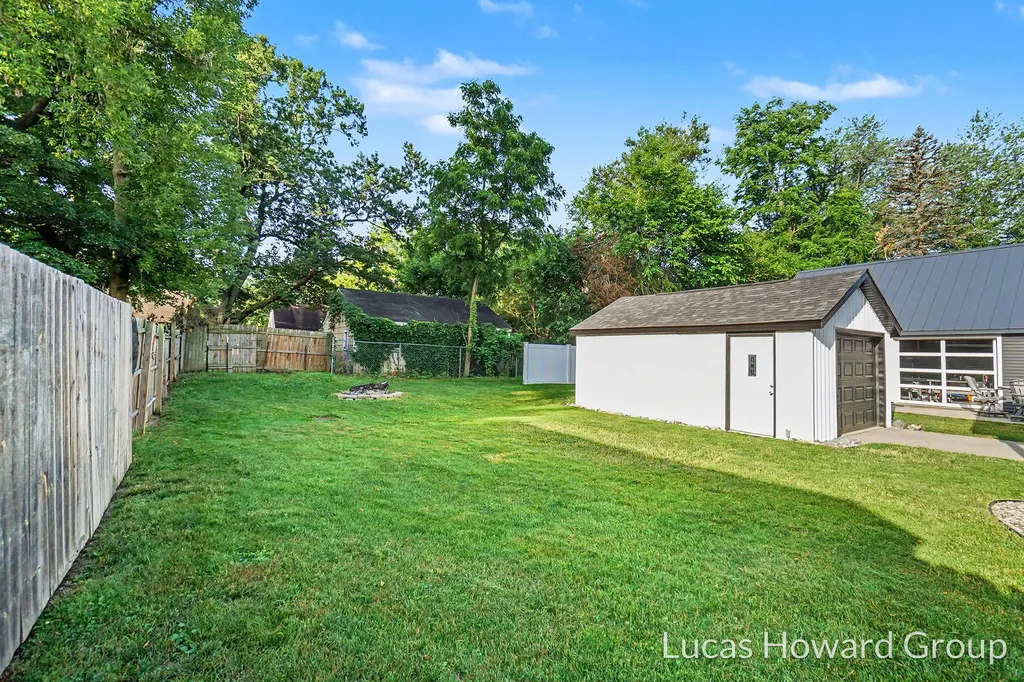 3426 Mulhearn Avenue Kalamazoo Charter Township MI 49048