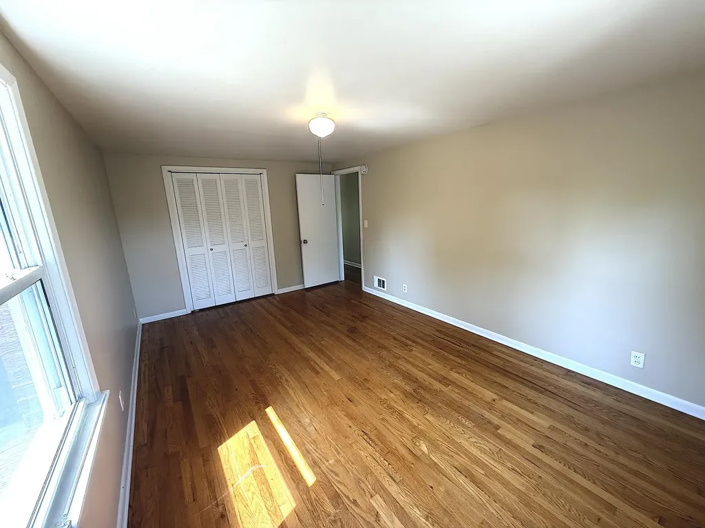4311 Curwood Avenue SE Grand Rapids City MI 49508