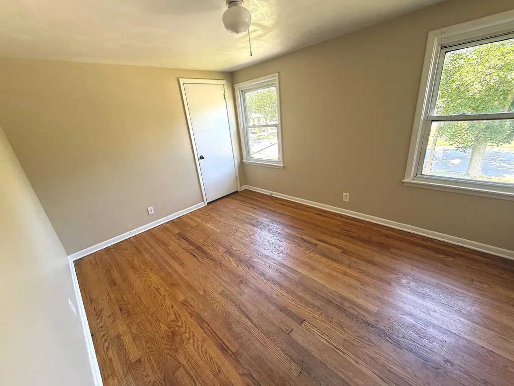 4311 Curwood Avenue SE Grand Rapids City MI 49508