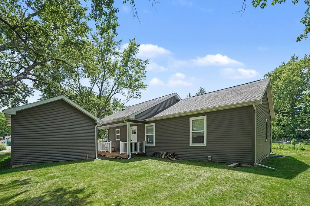 1803 Pleasant Drive Portage City MI 49002