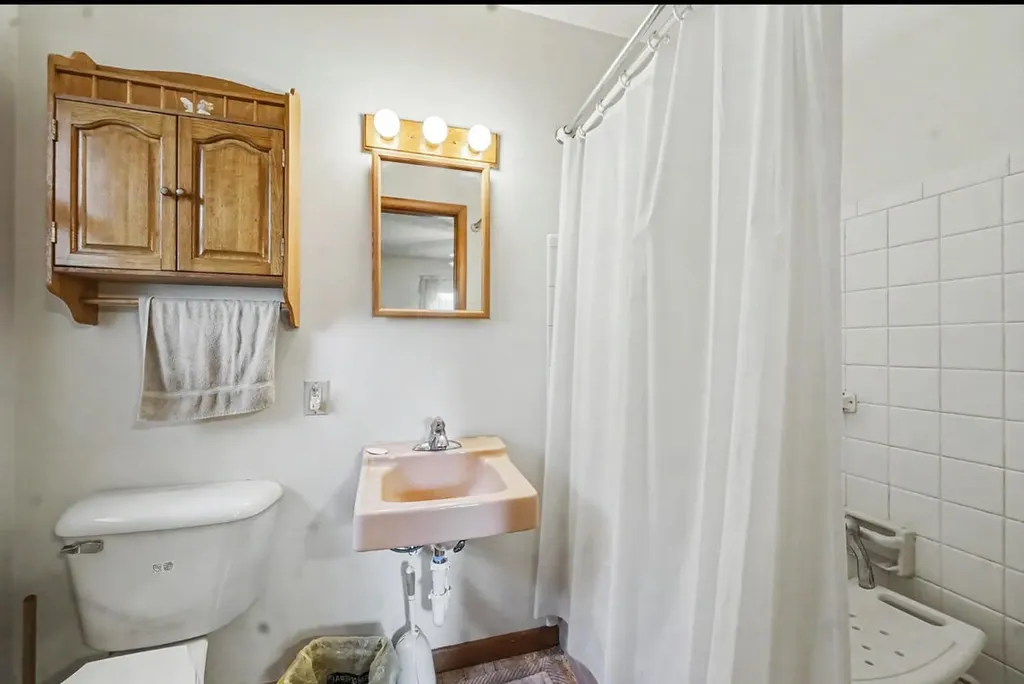 7114 Kay Drive Eureka Township MI 48838