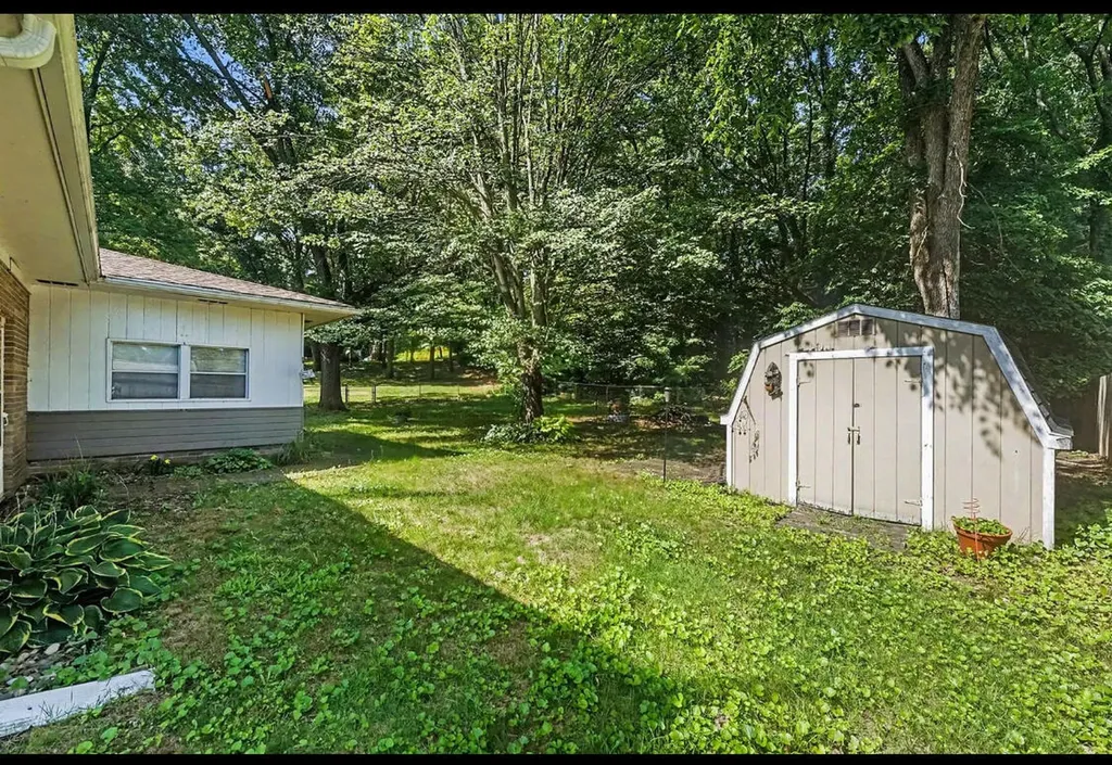 7114 Kay Drive Eureka Township MI 48838