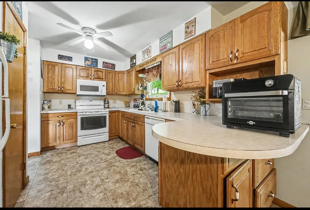 7114 Kay Drive Eureka Township MI 48838