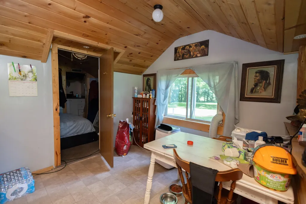 51310 Shorts Road Leonidas Township MI 49066