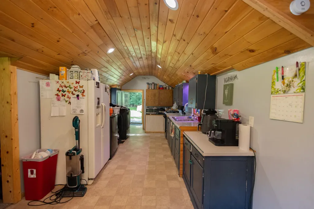 51310 Shorts Road Leonidas Township MI 49066