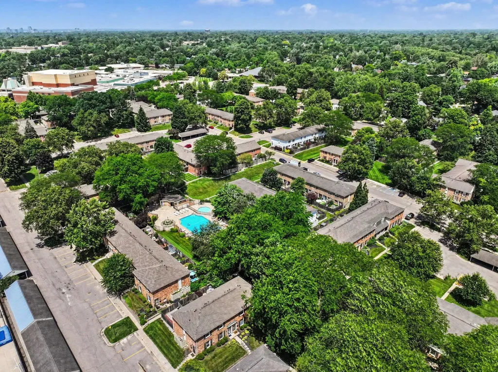 2421 Abbington Drive SE Grand Rapids City MI 49506