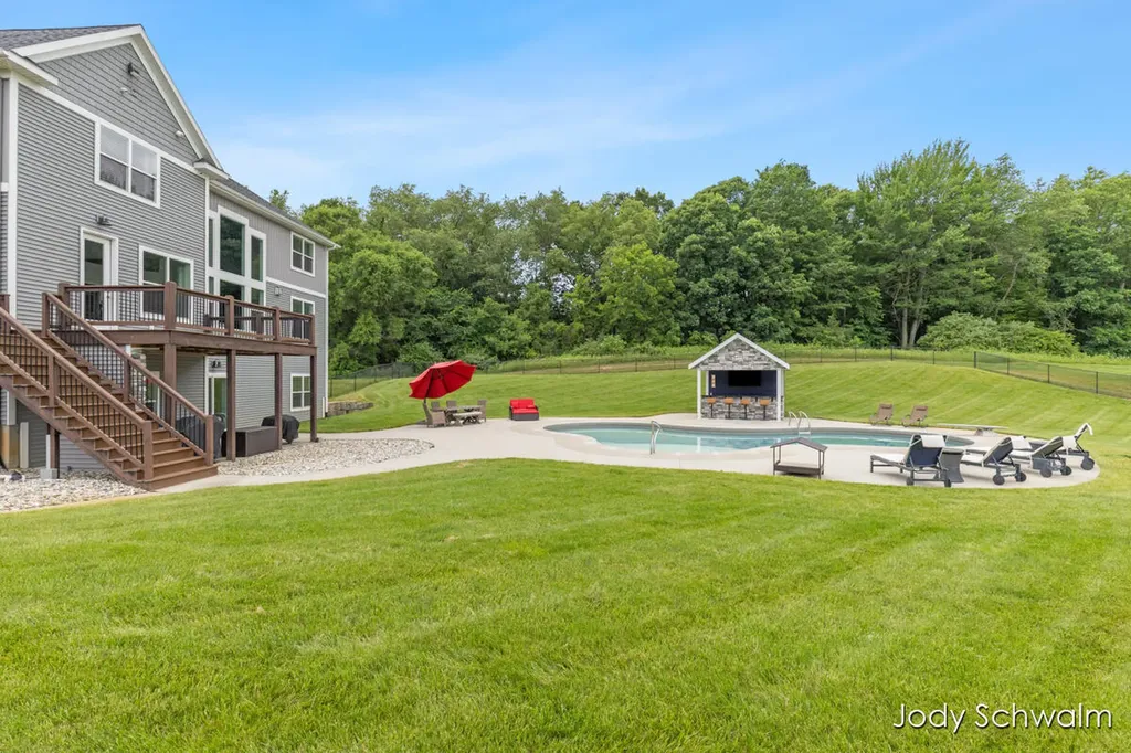 3619 12 Mile Road NE Algoma Township MI 49341