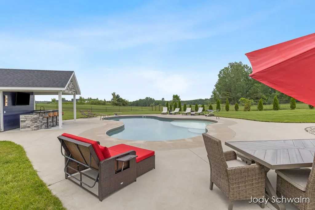 3619 12 Mile Road NE Algoma Township MI 49341