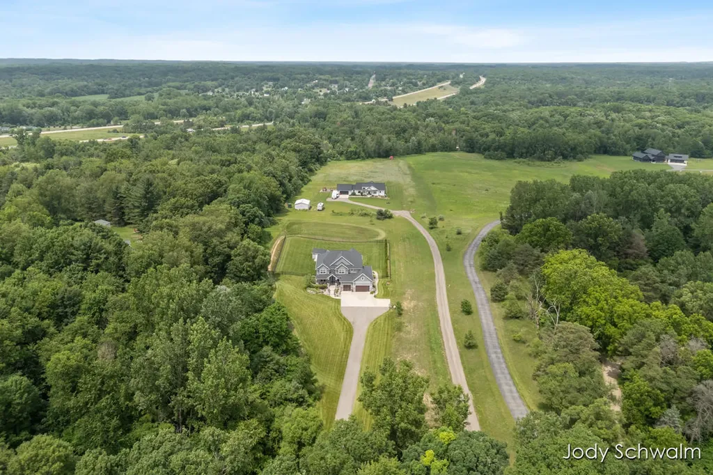 3619 12 Mile Road NE Algoma Township MI 49341
