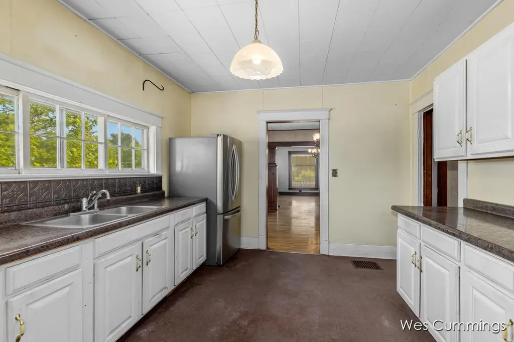 6475 N Lumberjack Road Seville Township MI 48877