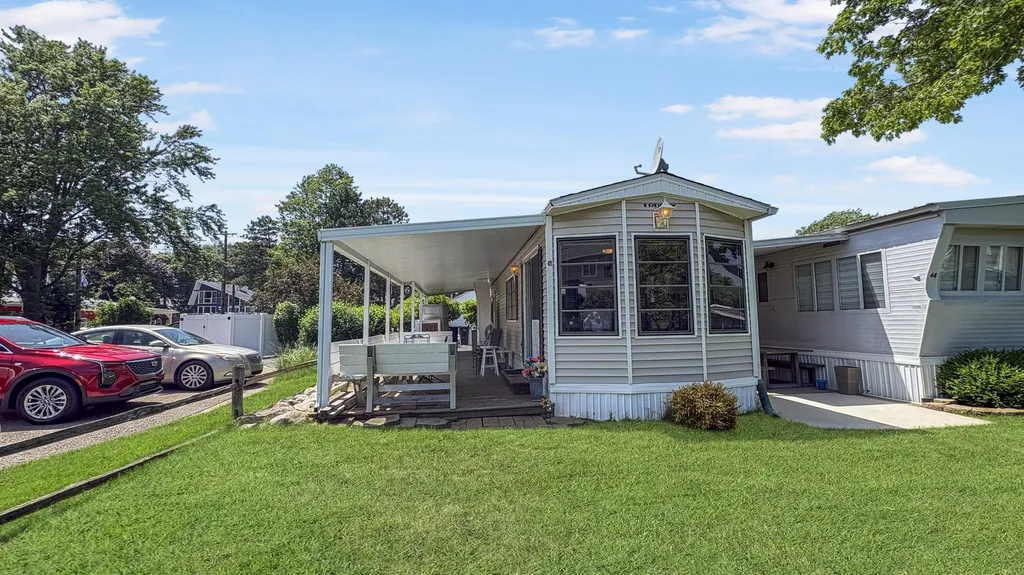 2250 Ottawa Beach Road Park Township MI 49424