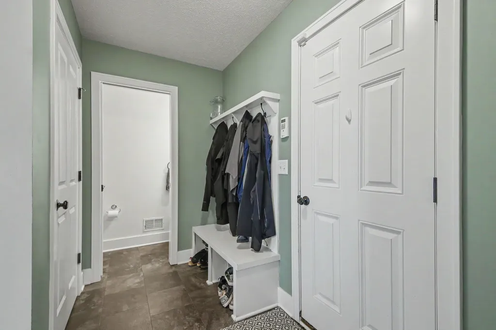 3113 Lowingside Drive Georgetown Charter Township MI 49428