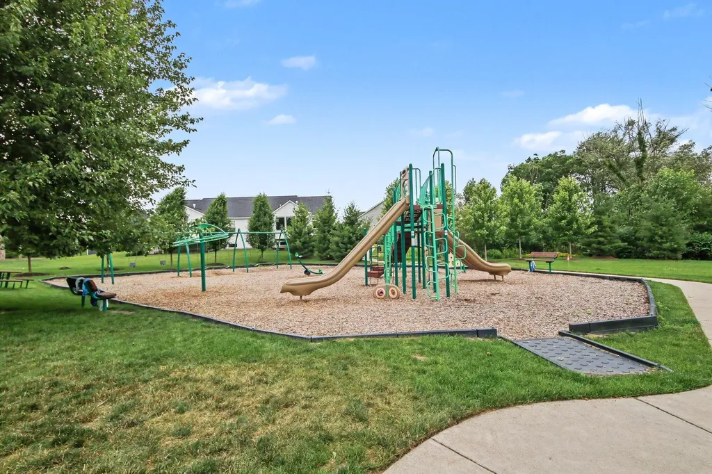 3113 Lowingside Drive Georgetown Charter Township MI 49428