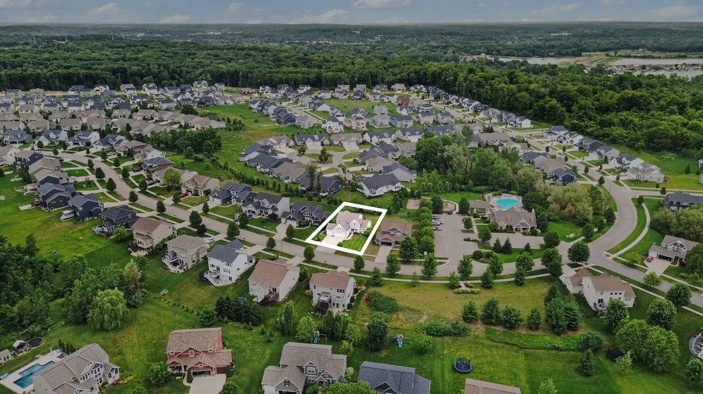 3113 Lowingside Drive Georgetown Charter Township MI 49428