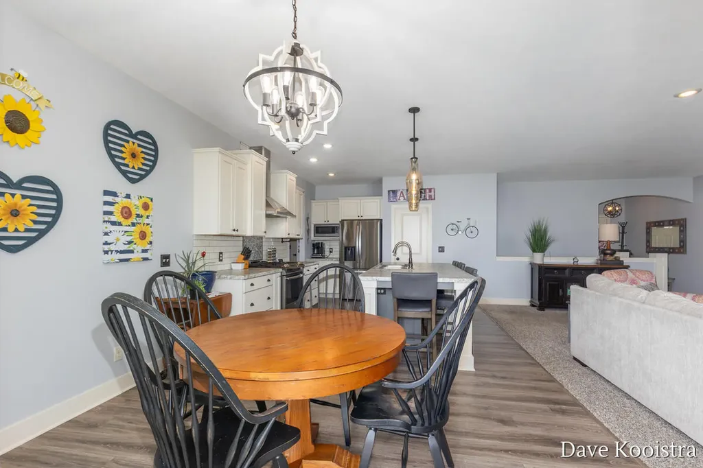 1011 Dreamfield Drive SE Gaines Charter Township MI 49315