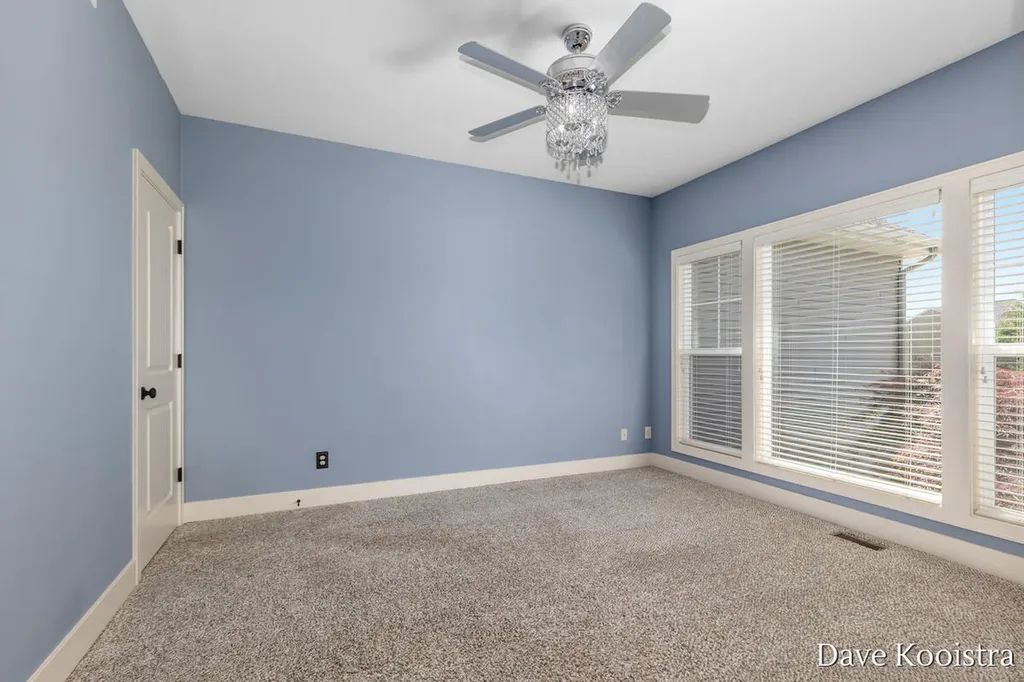 1011 Dreamfield Drive SE Gaines Charter Township MI 49315