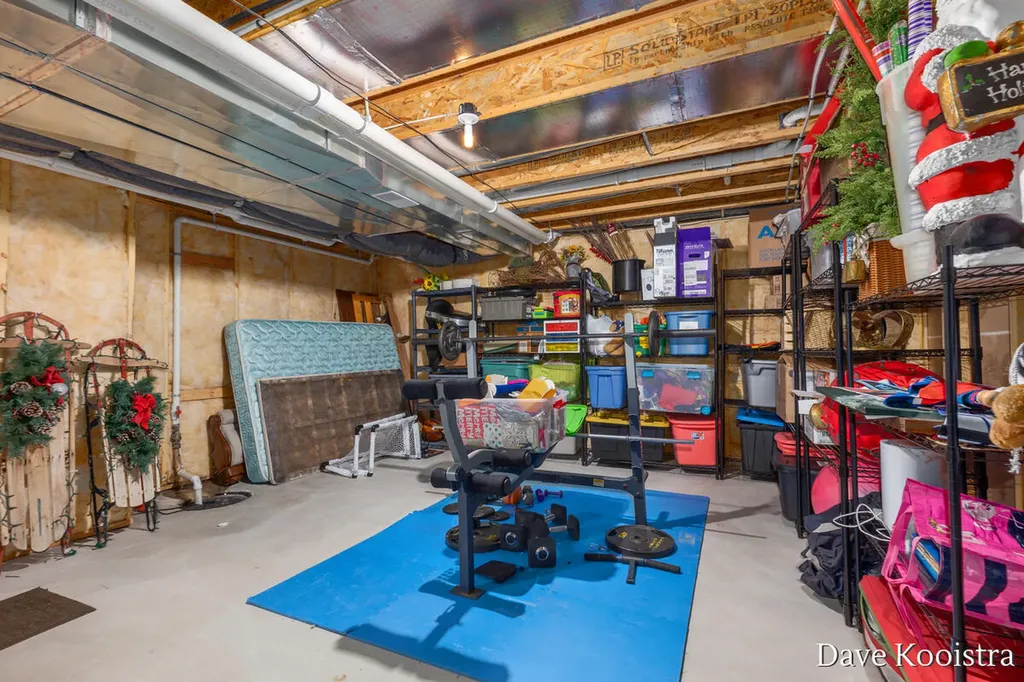 1011 Dreamfield Drive SE Gaines Charter Township MI 49315