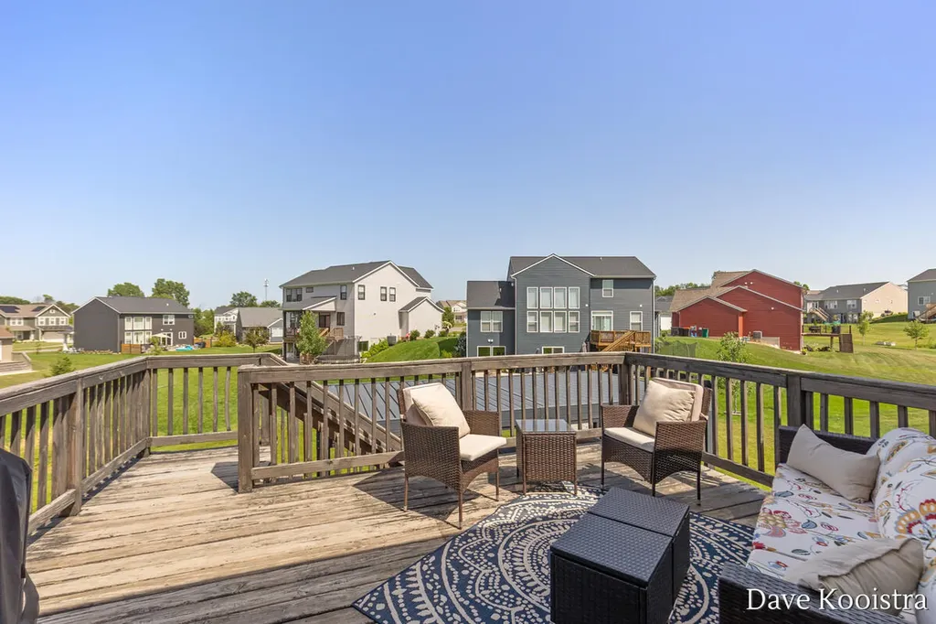 1011 Dreamfield Drive SE Gaines Charter Township MI 49315